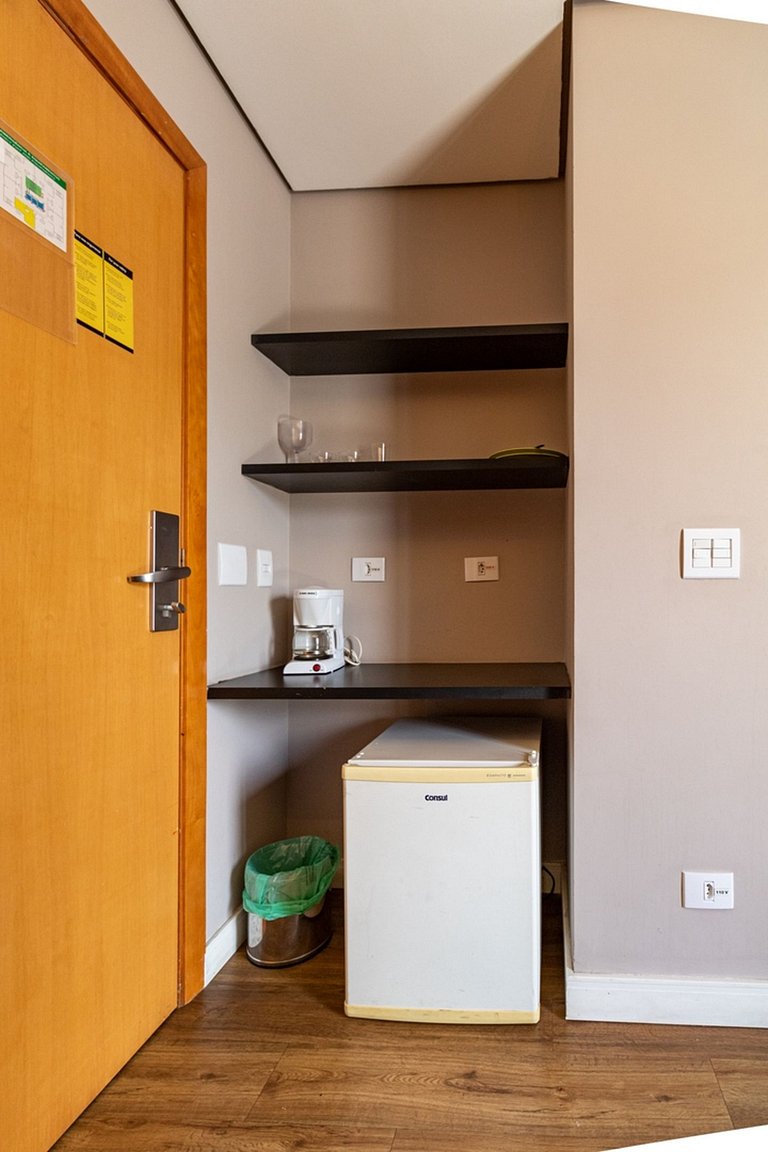 Flat Near Ibirapuera Park with Parking Space