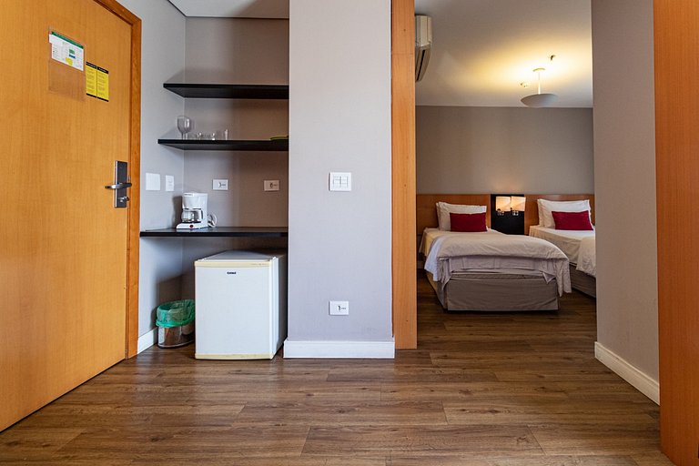 Flat Near Ibirapuera Park with Parking Space