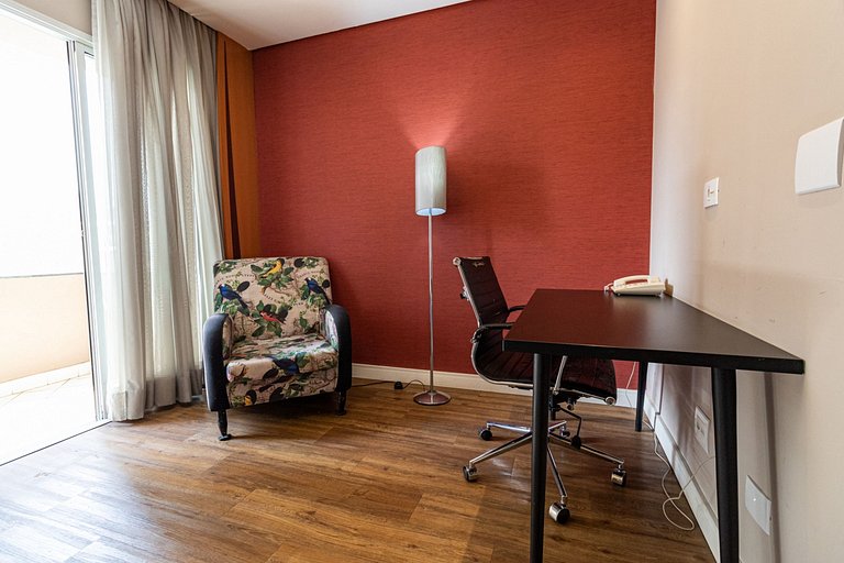 Flat Near Ibirapuera Park with Parking Space