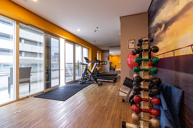 Flat Near Ibirapuera Park with Parking Space