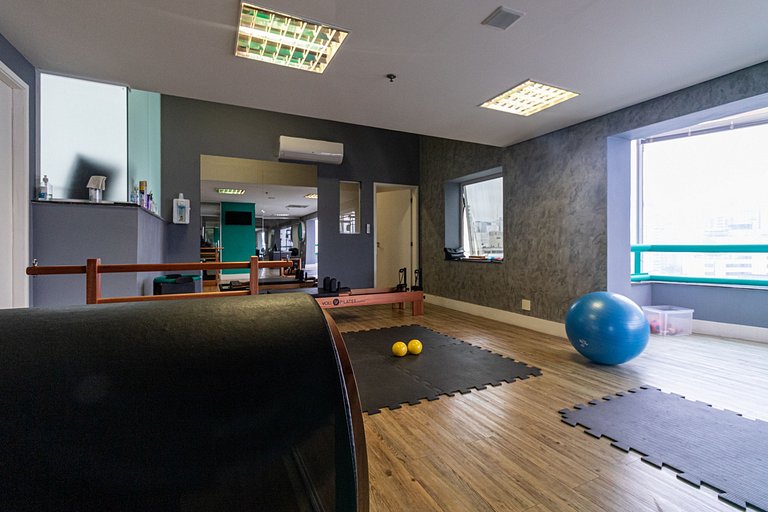 Flat Near Ibirapuera Park with Parking Space