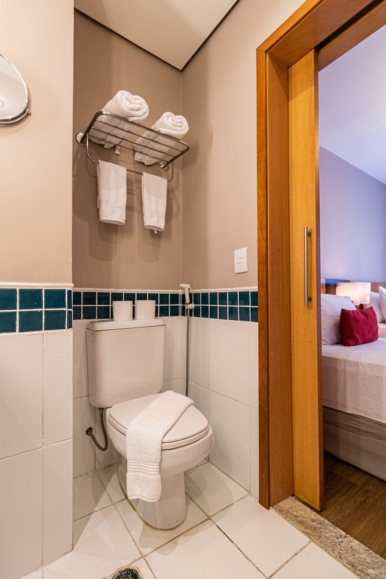 Flat Near Ibirapuera Park with Parking Space