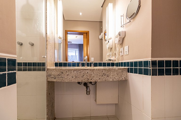 Flat Near Ibirapuera Park with Parking Space