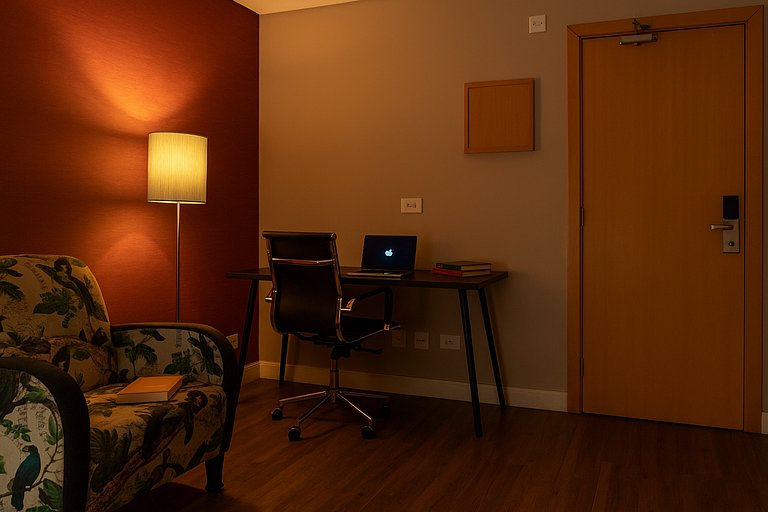 Flat Near Ibirapuera Park with Parking Space