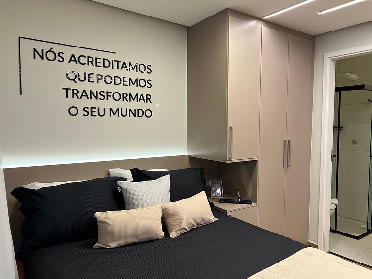 Studio com Wi-Fi e fácil acesso ao metrô
