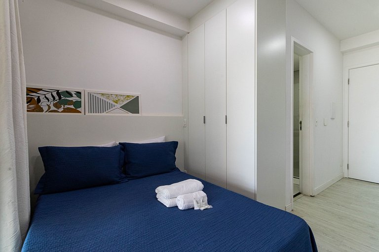 Suíte com Piscina & Cozinha Completa - Brooklin Morumbi, SP