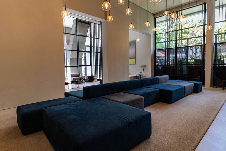 Suíte com Piscina & Cozinha Completa - Brooklin Morumbi, SP