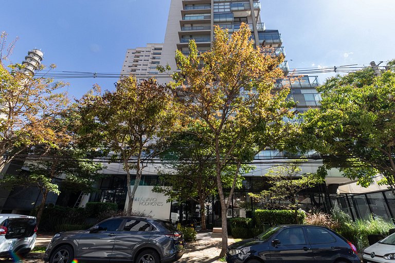 Suíte com Piscina & Cozinha Completa - Brooklin Morumbi, SP