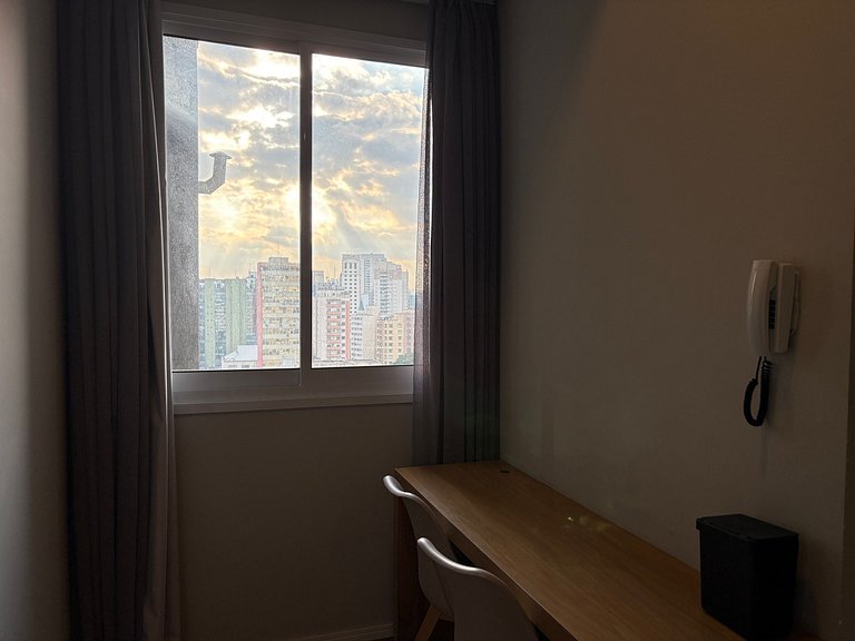 Studio com Piscina em Santa Cecília